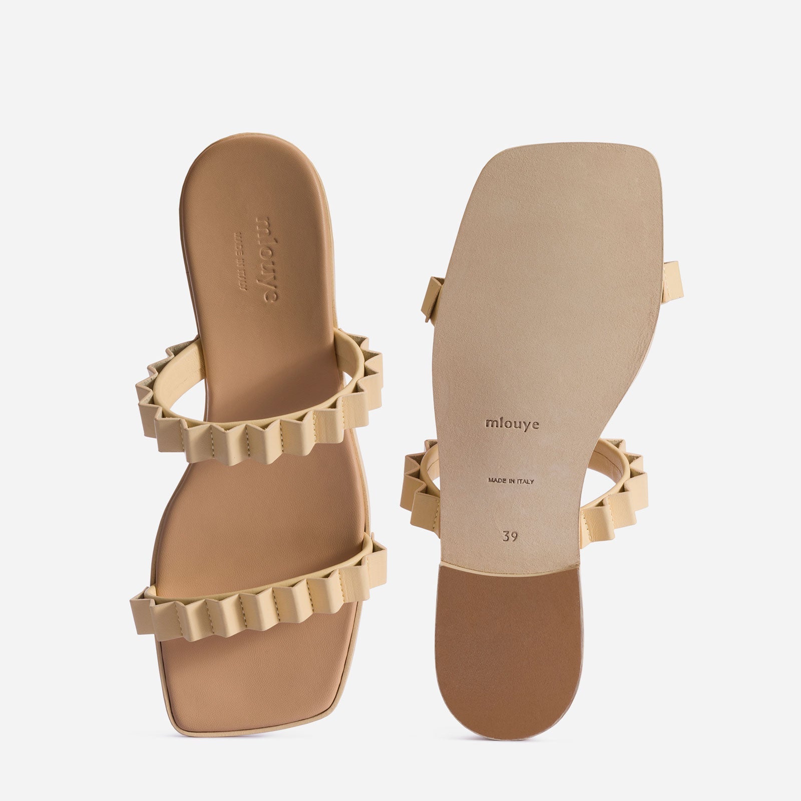 Thelma Sandal